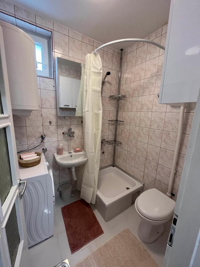 Apartment Sophie โนวีซาด ภายนอก รูปภาพ