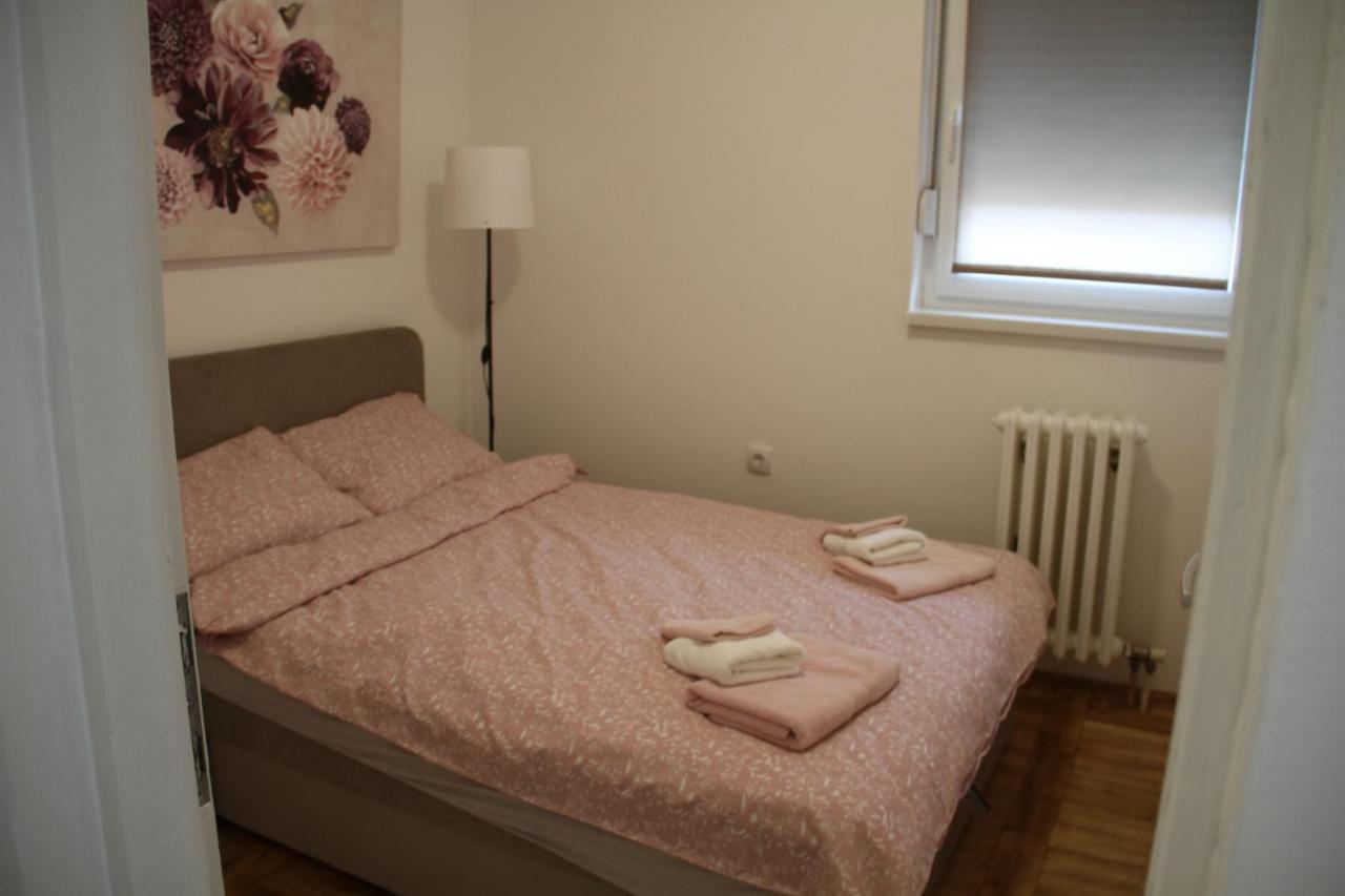 Apartment Sophie โนวีซาด ภายนอก รูปภาพ